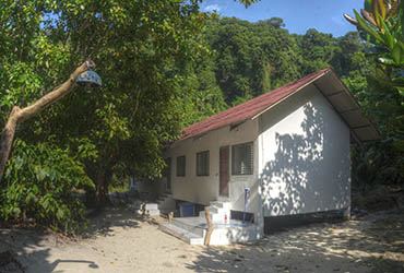 exterior of mae ngam bungalow surin islands