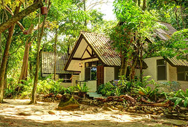 rakamwhan bungalow in surin islands national park